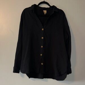 Como Vintage Textured Black Top